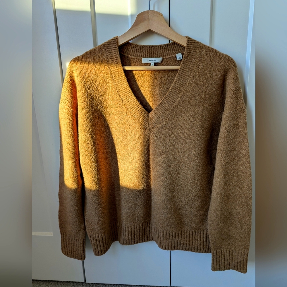 Vince V neck boxy sweater